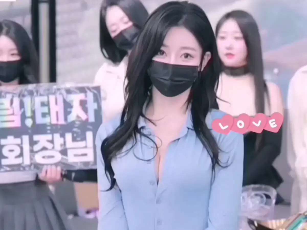 《BJ女团全员卸甲小黑屋》- 高清完整版免费无广告在线观看 - 熊猫班全员卸甲未删减版 - 韩国女团热舞jinricp第五季劲爆版《BJ女团全员卸甲小黑屋》