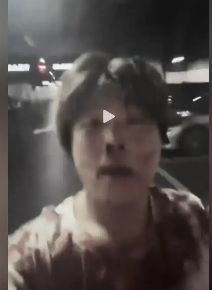 《深圳网红赵俊逸被打视频》超清无广告完整版免费看，深圳网红赵俊逸被打视频事件全还原，百度网盘极速下载资源
