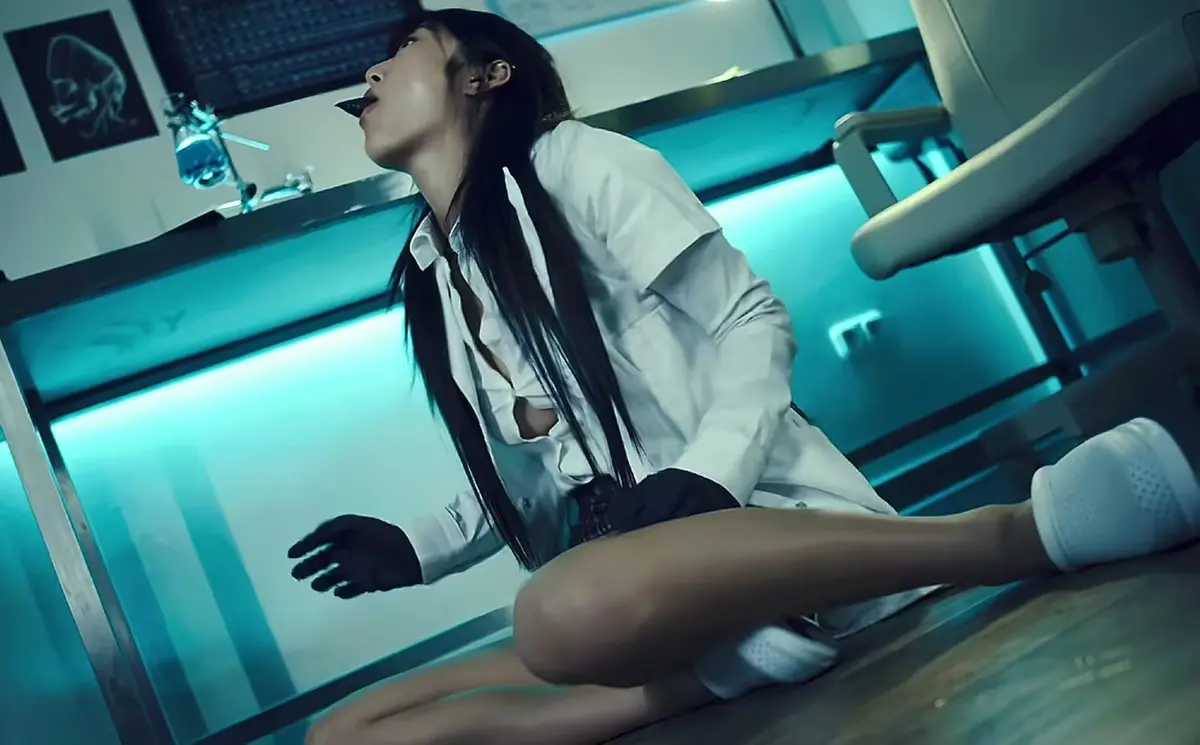 日本悬疑佳作《Parasited-水川堇》4K高清全集在线看 - 人人影视无删减免费观影 - 女主身体变故，结局反转引热议