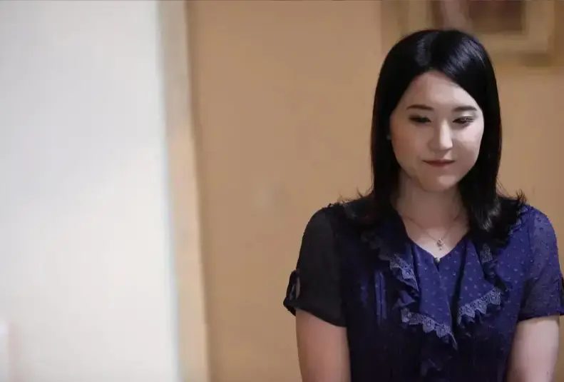 《年轻的母亲》相关资源图片