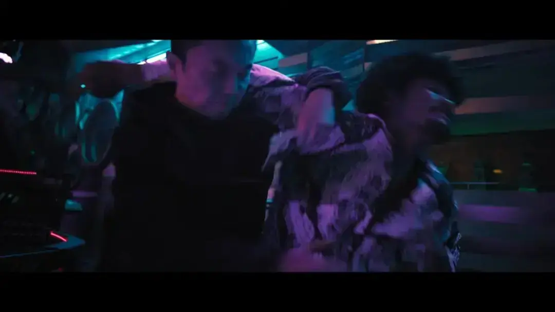 《火遮眼》-谢苗演绎孤胆英雄动作片 4K超高清中字未删减在线看_《火遮眼》蓝光修复版全集免费获取_《火遮眼》磁力链接资源下载 - 影视天地