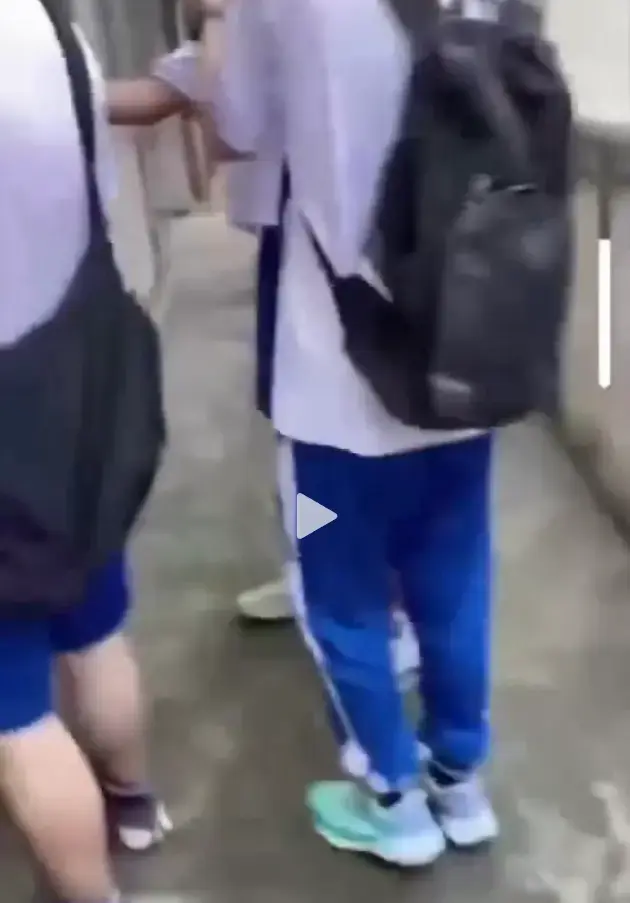 不可思议！《大昌市第七中学“鬼”敲门》灵异事件，4K超高清在线播放，大昌市第七中学鬼敲门全季内容无广告流畅看！